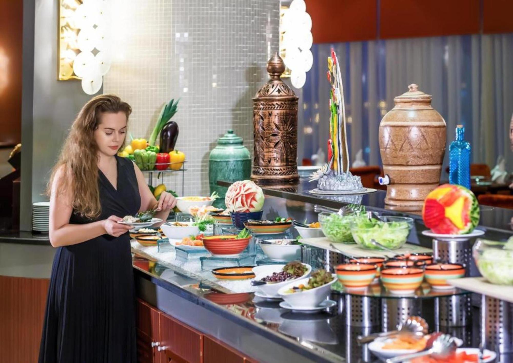 Dancenter Luxe Corniche Hotel Formerly Concorde Hotel Фуджейра Екстериор снимка