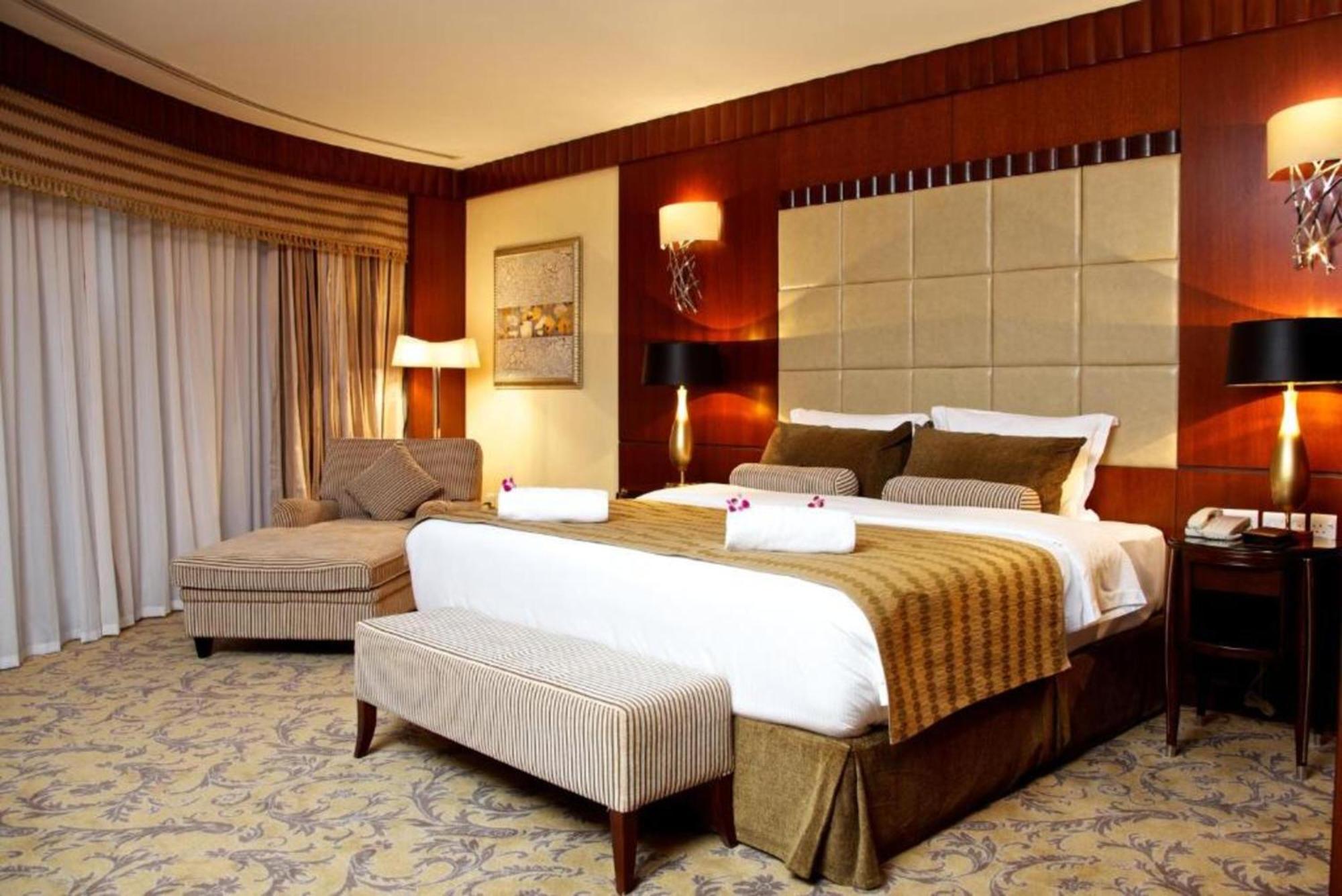 Dancenter Luxe Corniche Hotel Formerly Concorde Hotel Фуджейра Екстериор снимка