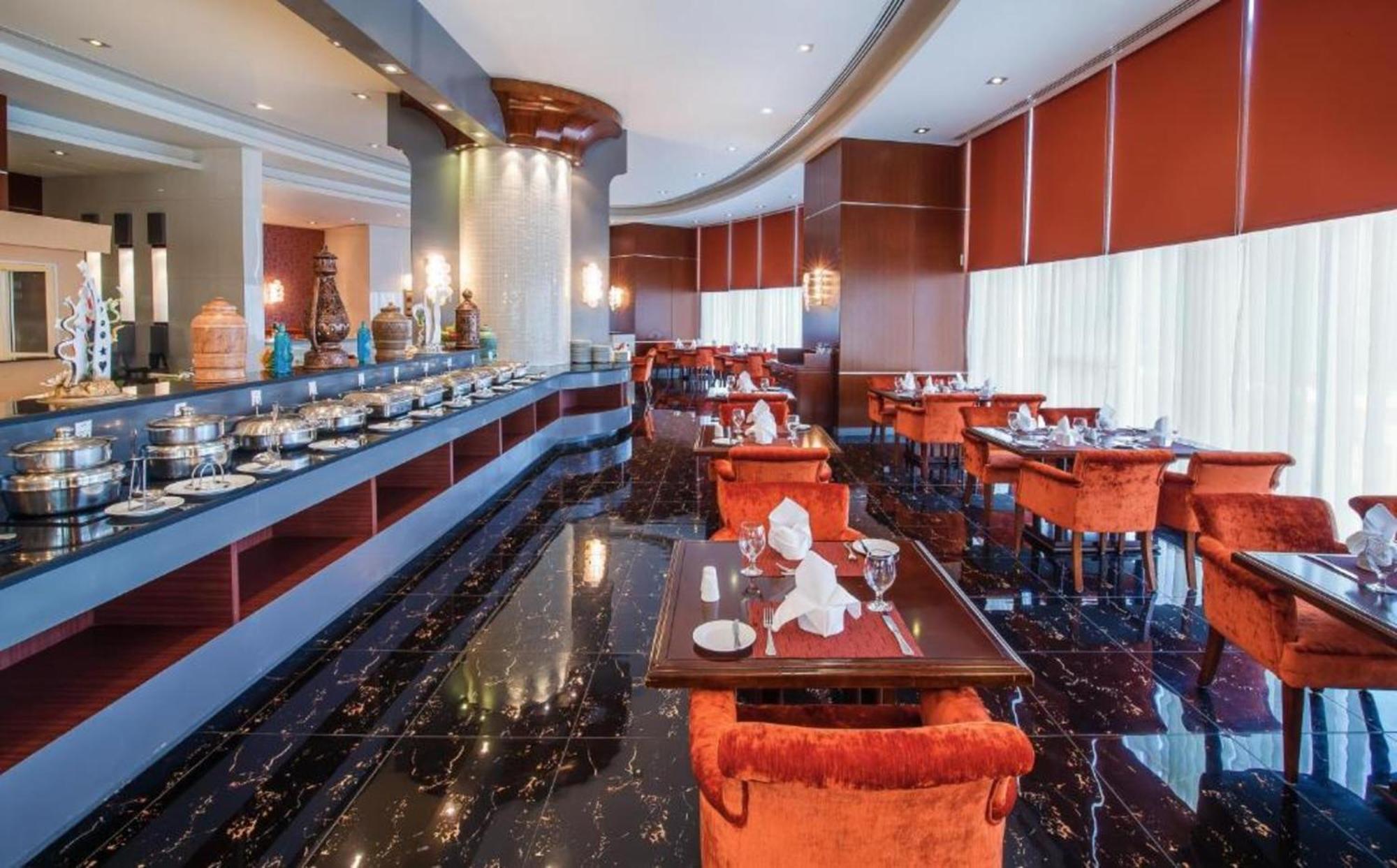 Dancenter Luxe Corniche Hotel Formerly Concorde Hotel Фуджейра Екстериор снимка