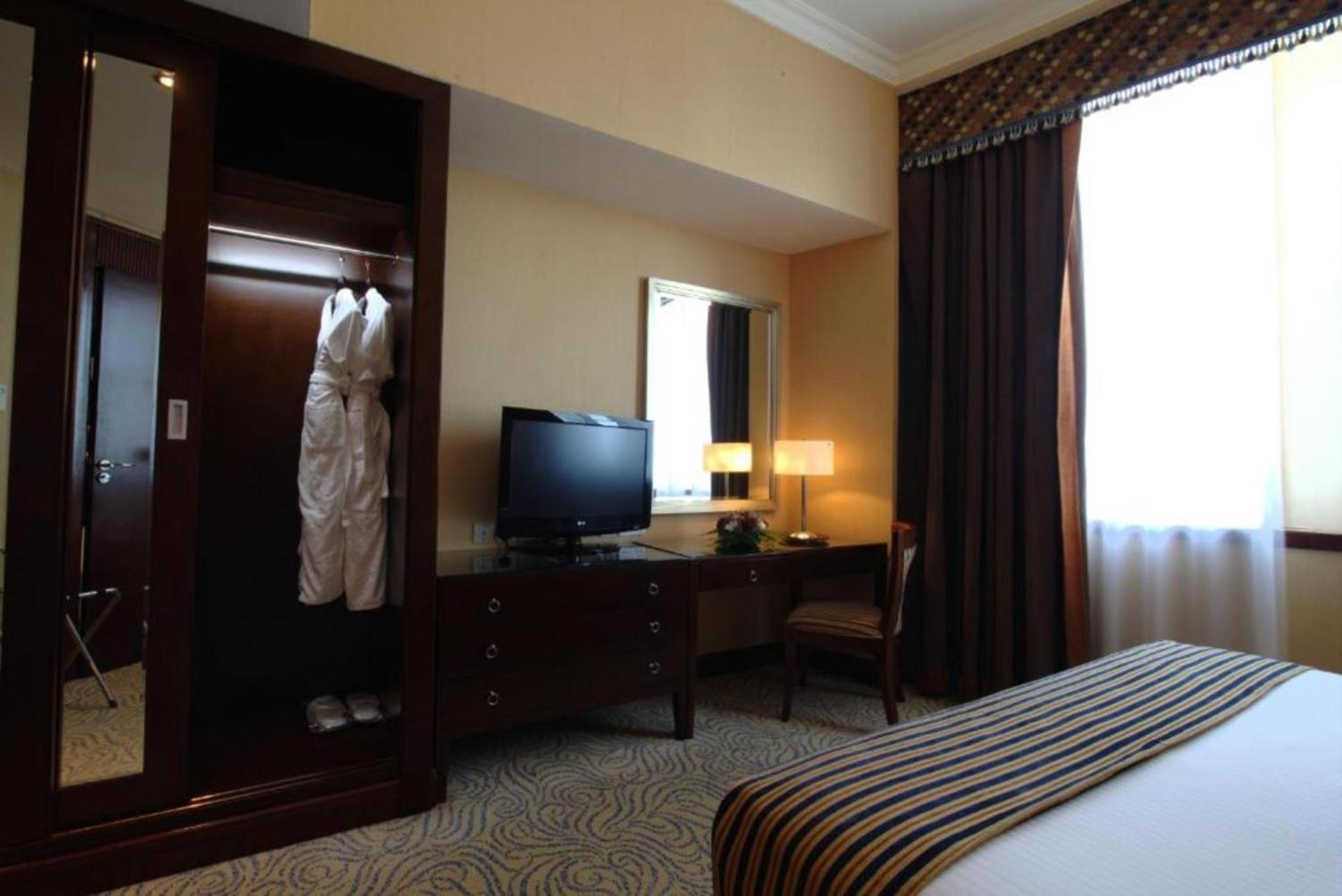 Dancenter Luxe Corniche Hotel Formerly Concorde Hotel Фуджейра Екстериор снимка