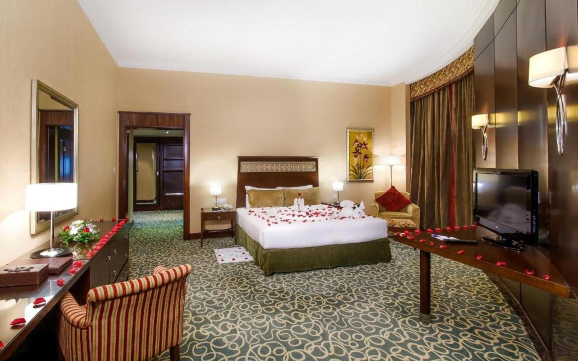 Dancenter Luxe Corniche Hotel Formerly Concorde Hotel Фуджейра Екстериор снимка